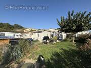 Maison à SAINT-LAURENT-DU-PAPE