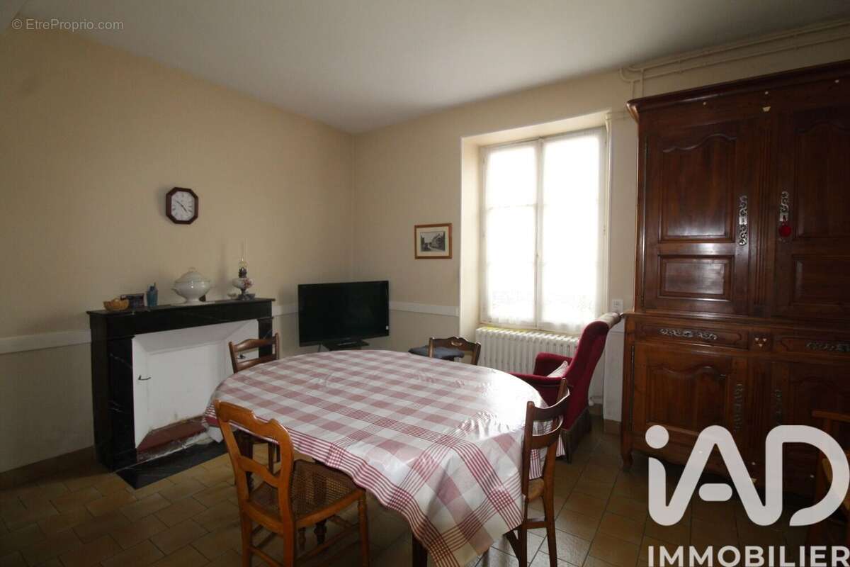 Maison 152 m² à Pruille-Le-Chetif  - photo 6