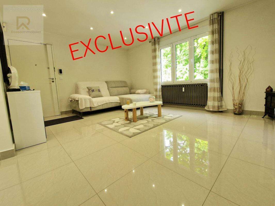 Appartement à LA CELLE-SAINT-CLOUD