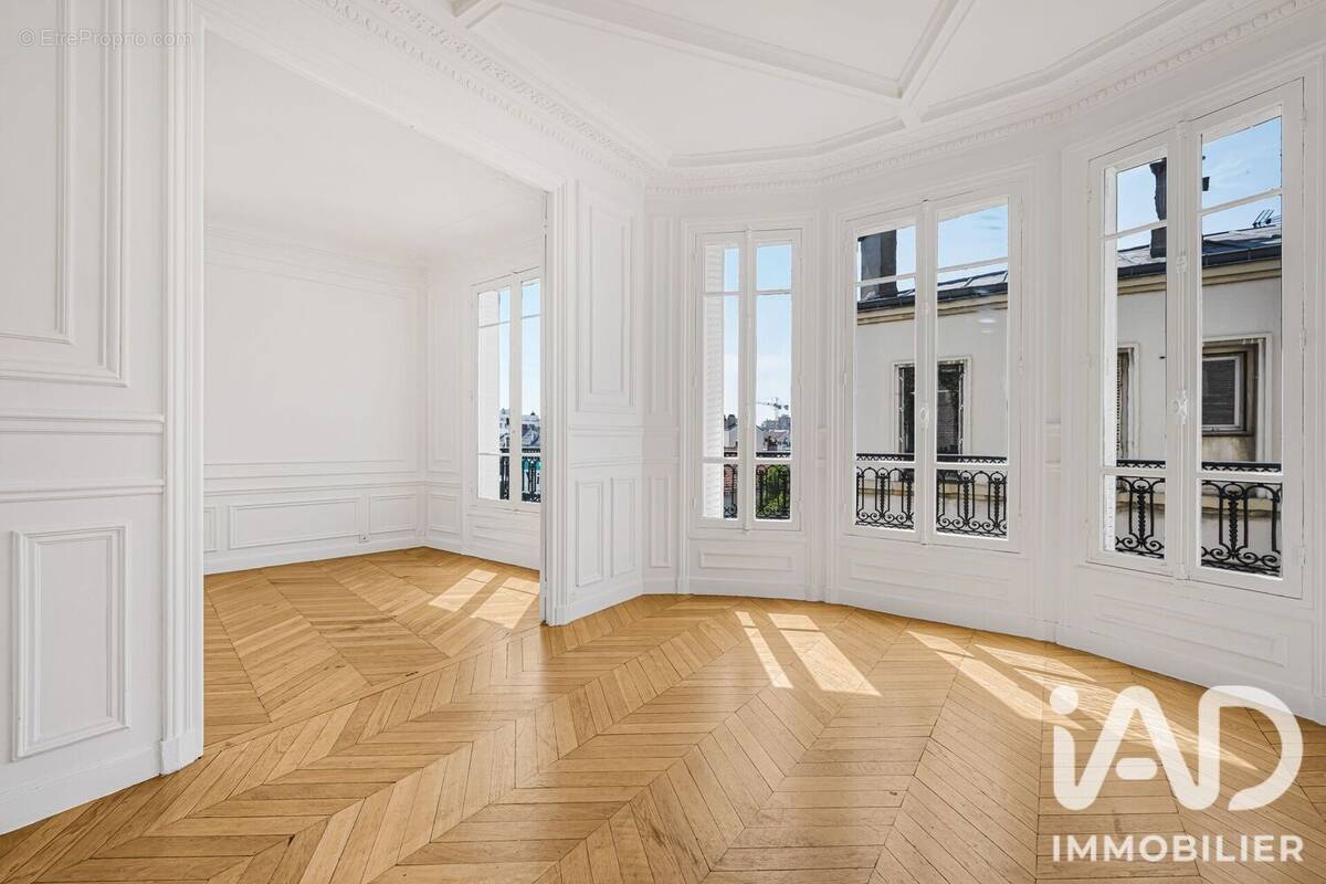 Photo 1 - Appartement à CHARENTON-LE-PONT