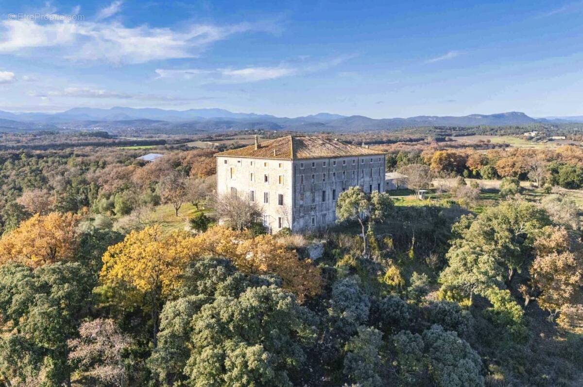 Maison à SAINT-NAZAIRE-DES-GARDIES
