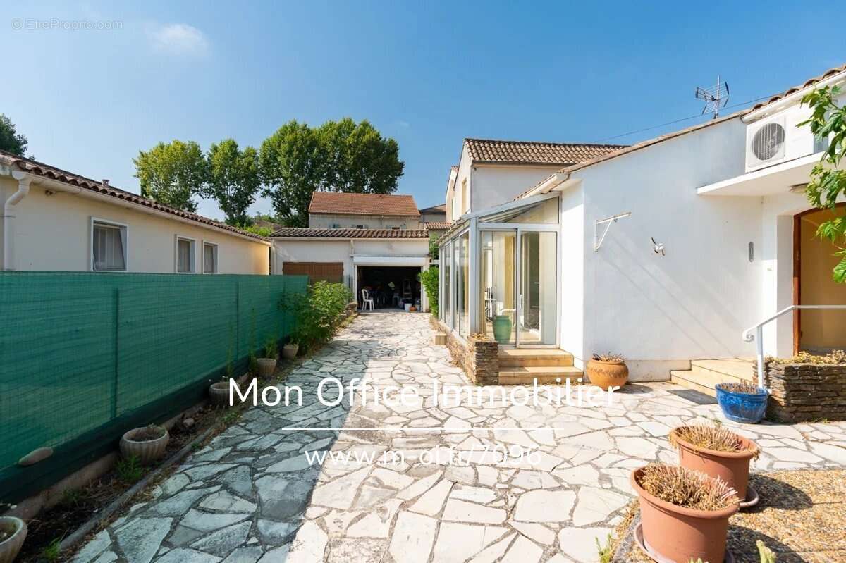 Référence : 7096-NAM - Maison 4 pièces jardin garage - photo 16