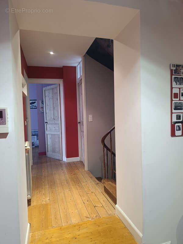 Maison à BARBEZIEUX-SAINT-HILAIRE