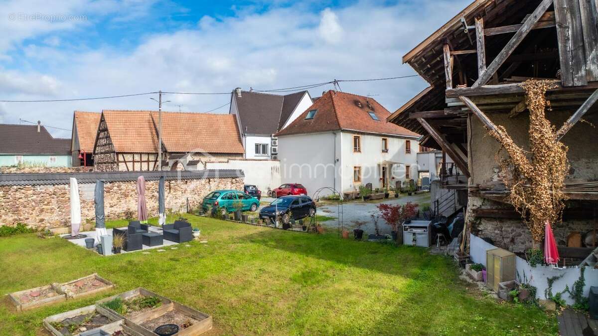 Appartement à SAINTE-CROIX-EN-PLAINE