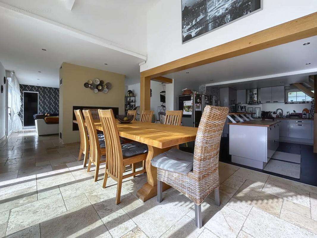 Maison à SAINT-LAURENT-DES-BOIS