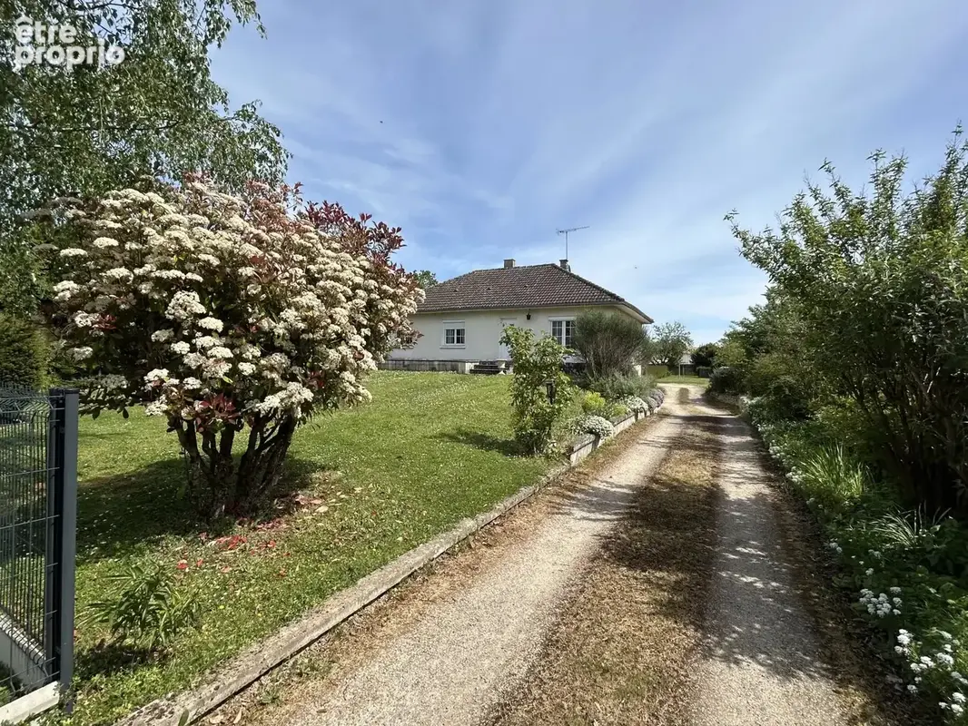 Maison sur sous-sol neuville de poitou - photo 23