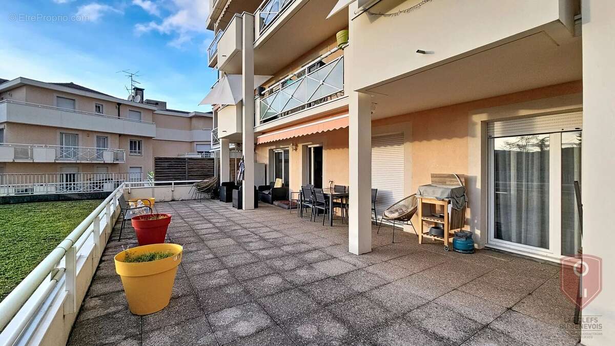 Appartement à VETRAZ-MONTHOUX