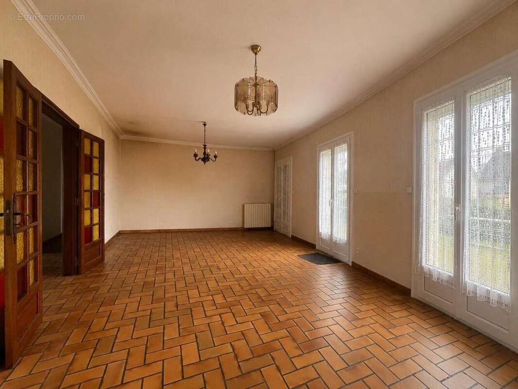 Photo 2 - Maison à PABU