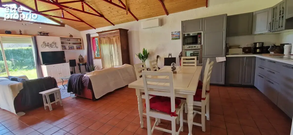 Exclusivité Proche Montalba - Sur  1216 m2 Jardin Verdoyant - Maison de Caractère sur 4 Faces 125m2 Hab - photo 2