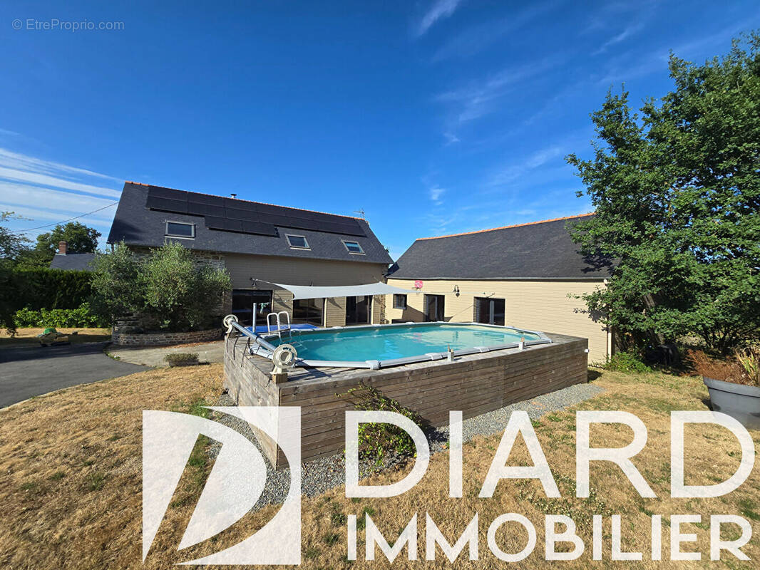 Maison à VAL-D'IZE