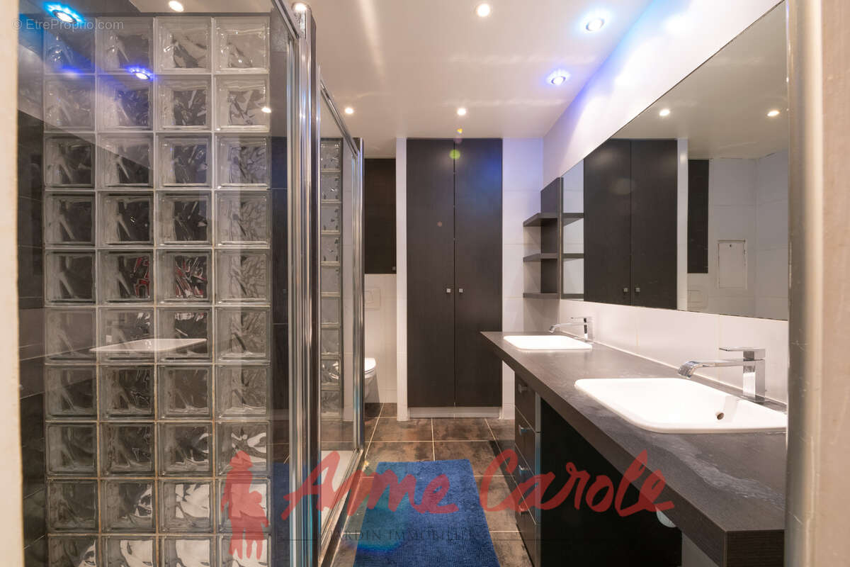 Commerce à JOINVILLE-LE-PONT