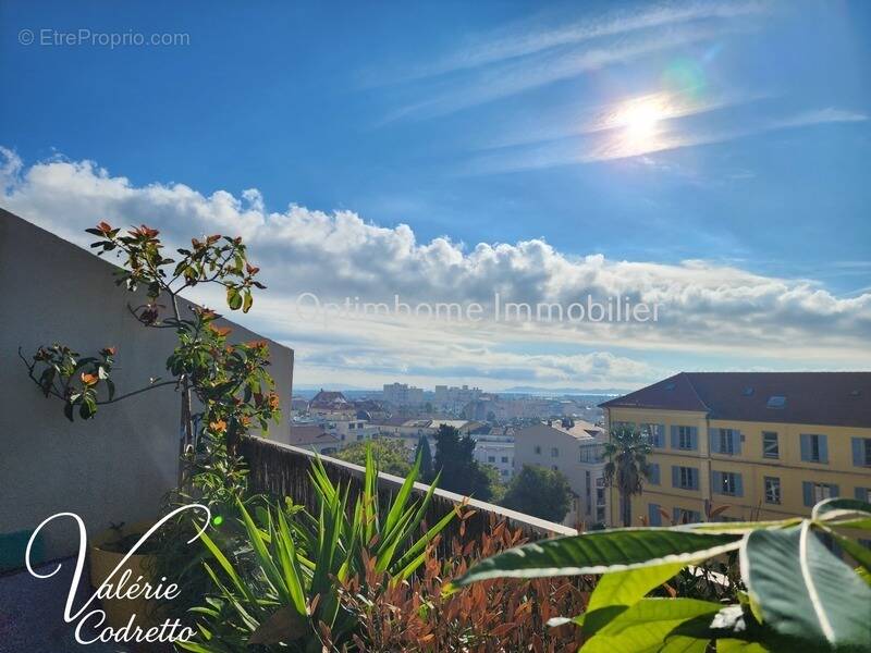 Appartement à HYERES