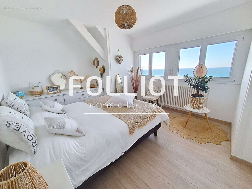 Maison contemporaine - Front de mer DONVILLE LES BAINS - photo 8