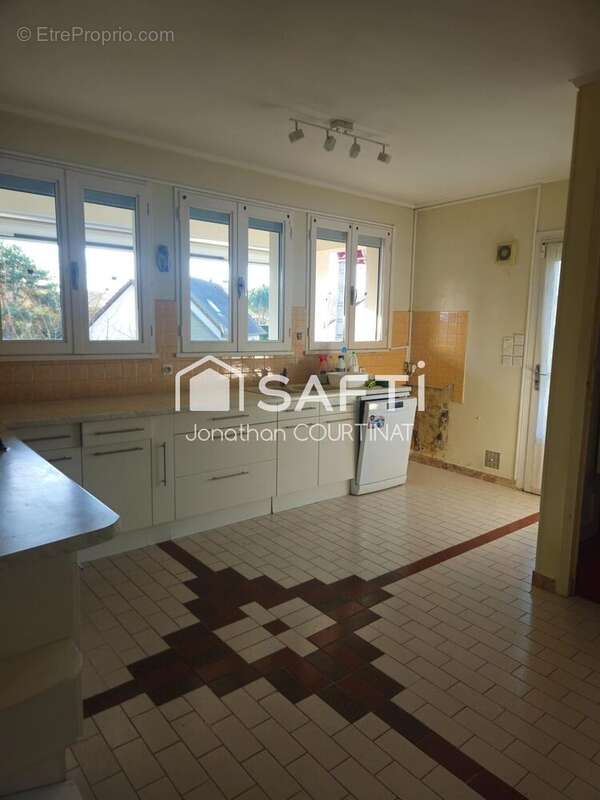 Photo 4 - Maison à BRUGHEAS