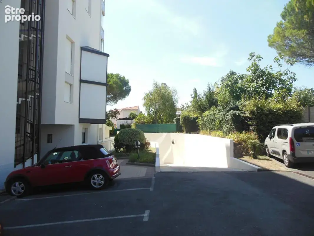 Appartement 2 pièces avec jardin terrasse et garage proche Marché - photo 13