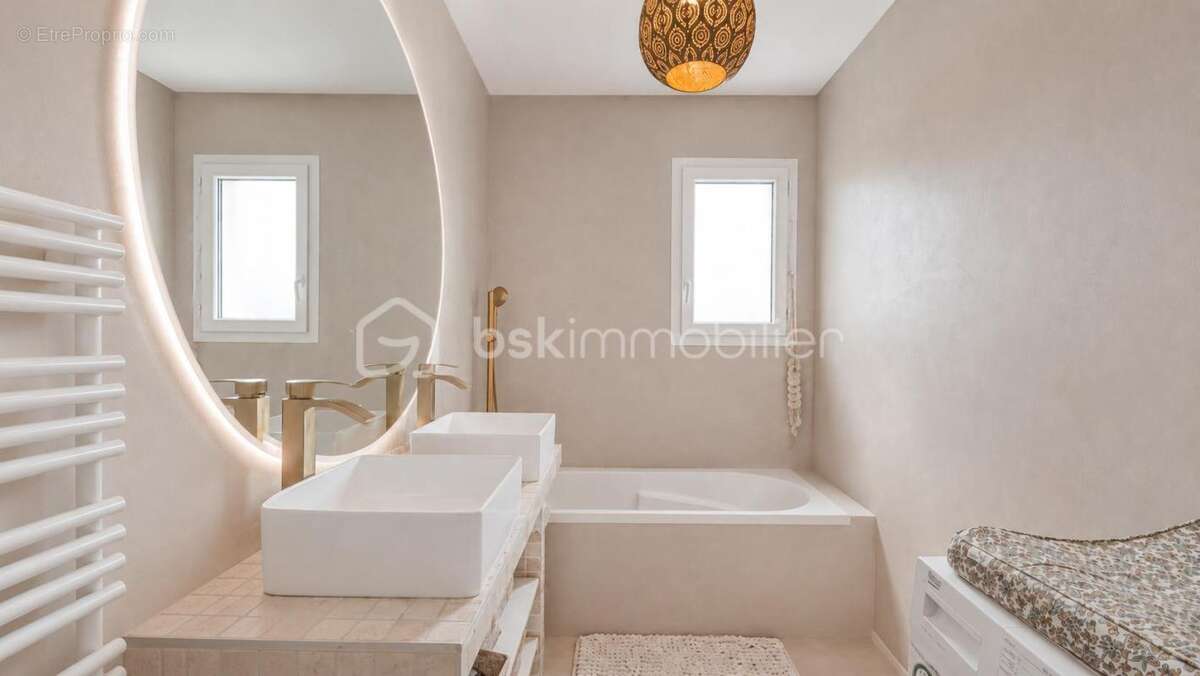 Au sud de Montélimar, v ́  - 3 chambres – Jardin - photo 6