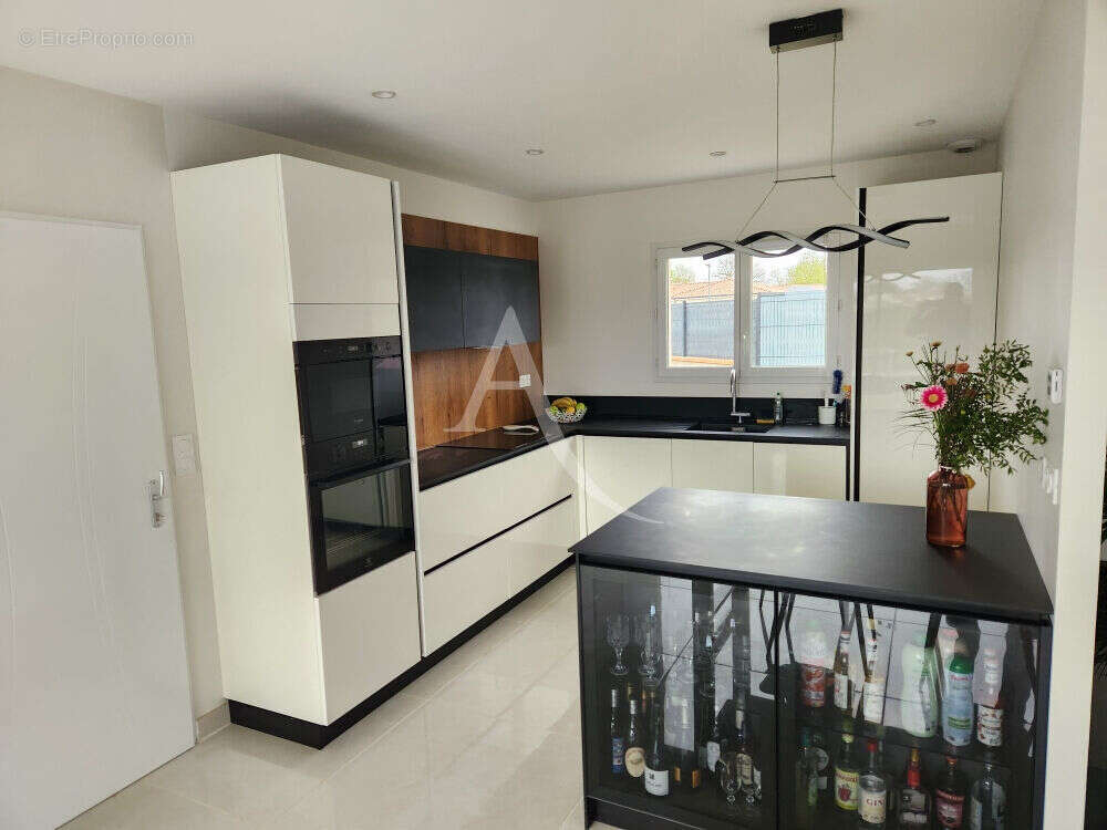 Maison à L'ISLE-JOURDAIN