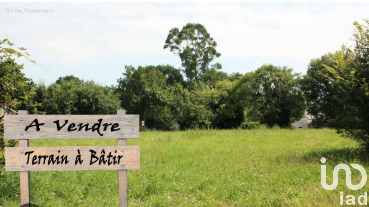 Photo 4 - Terrain à SAINT-BONNET-LA-RIVIERE