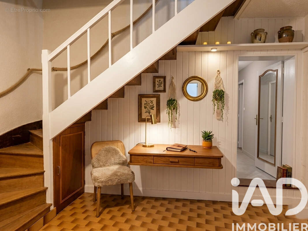 Photo 8 - Maison à LEIGNES-SUR-FONTAINE