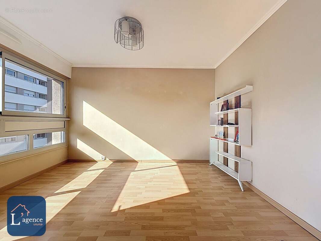 Appartement à FERNEY-VOLTAIRE