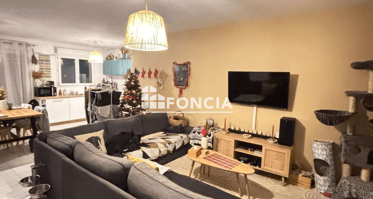 Maison à CINQ-MARS-LA-PILE