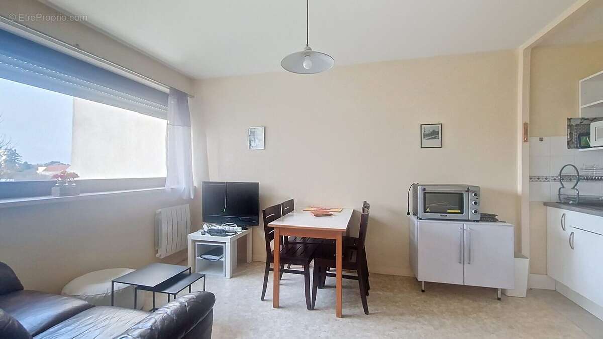 Appartement à LA CHAUSSEE-SAINT-VICTOR