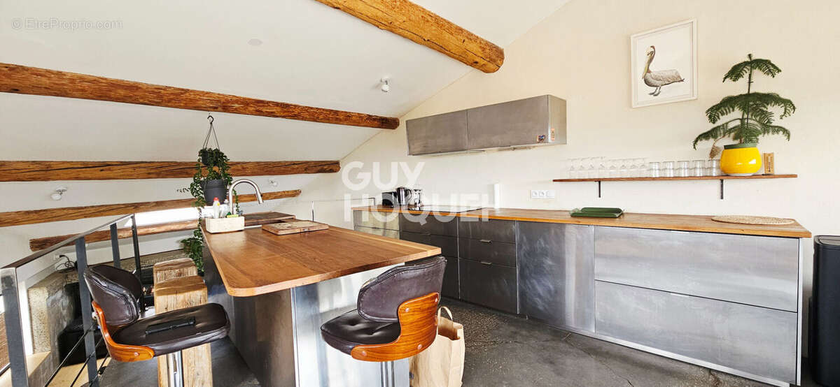 Maison à SAINTE-VALIERE