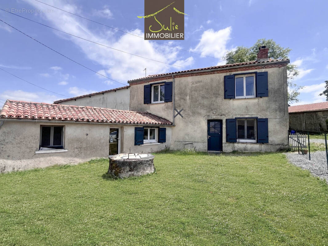 Maison à BRESSUIRE