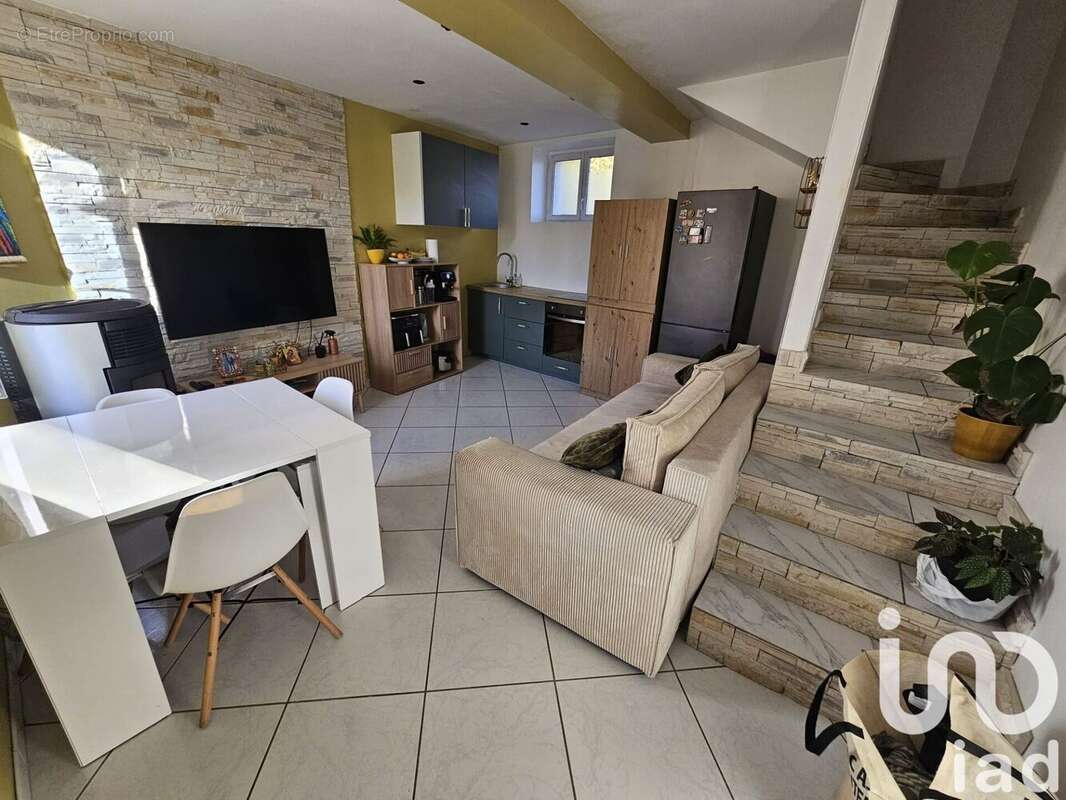 Photo 2 - Maison à LA FERTE-SOUS-JOUARRE