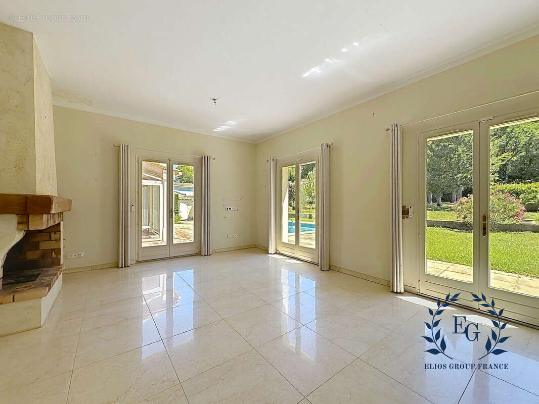 Maison 161 m² à Brignoles  - photo 3