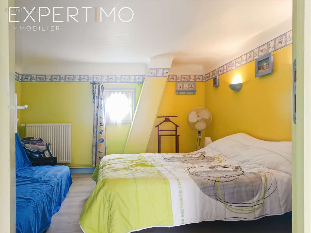 Maison à REGNIERE-ECLUSE