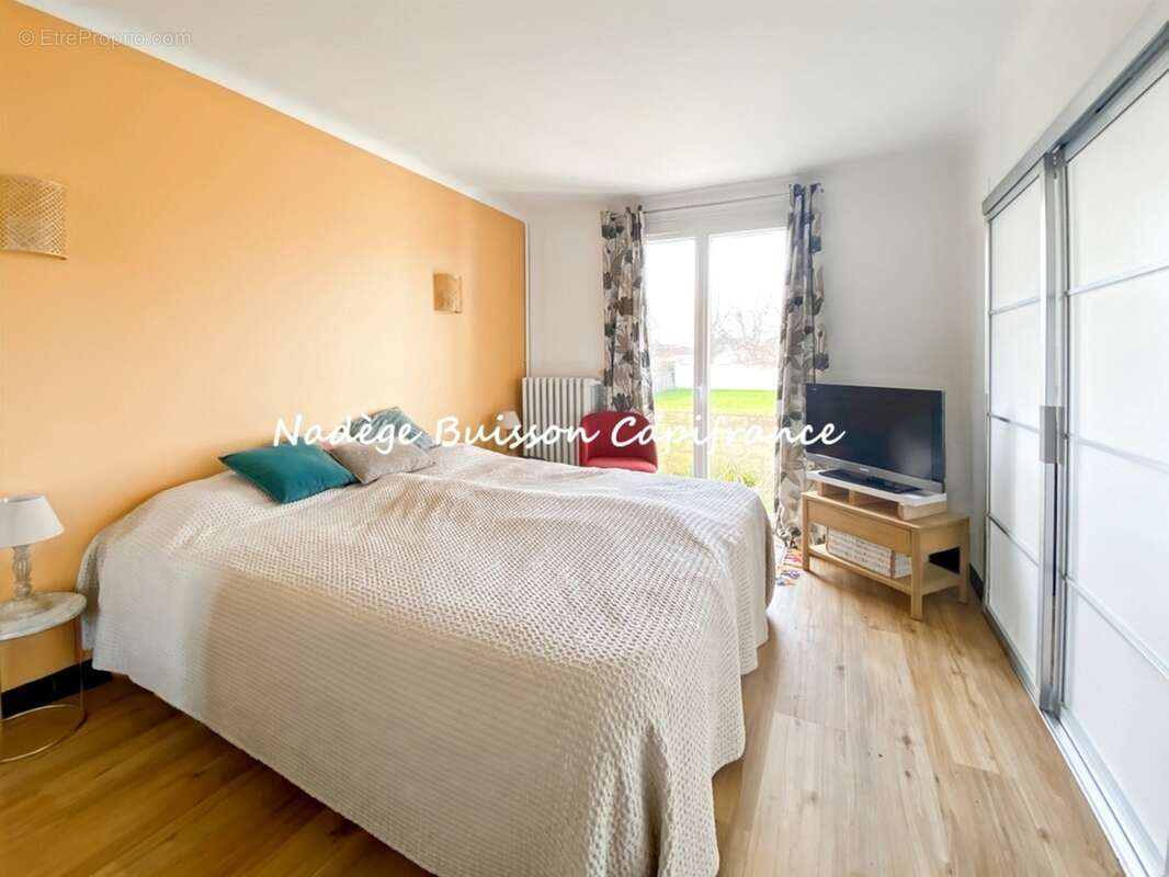 Maison rénovée de 5 pièces 125 m² - Proche centre-ville de  DIVES SUR MER - DPE B - photo 9