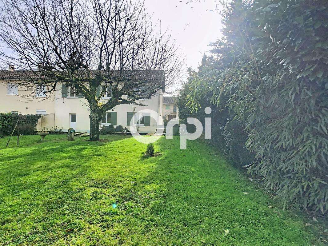 Maison à TRELISSAC