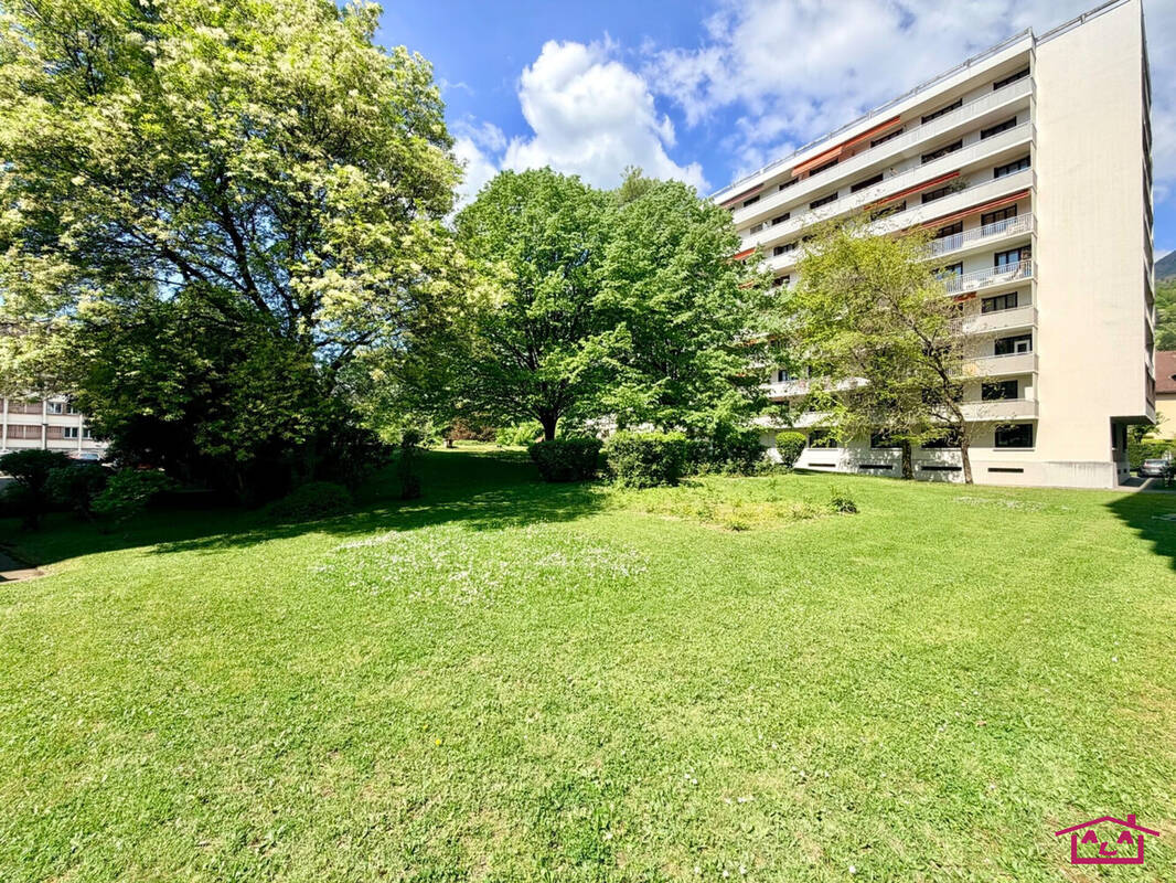 Appartement à MEYLAN