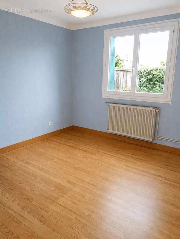 Maison 95 m² à Villeneuve-Tolosane  - photo 9