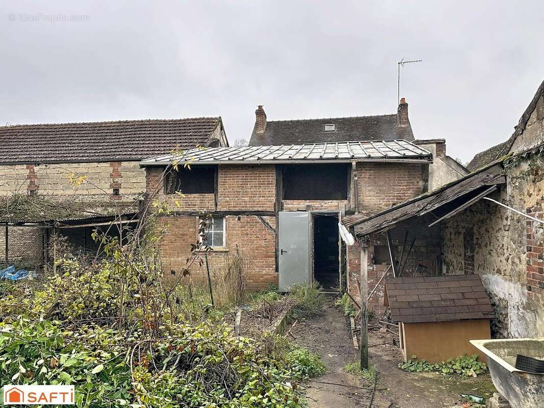Photo 9 - Appartement à VILLENEUVE-SUR-YONNE