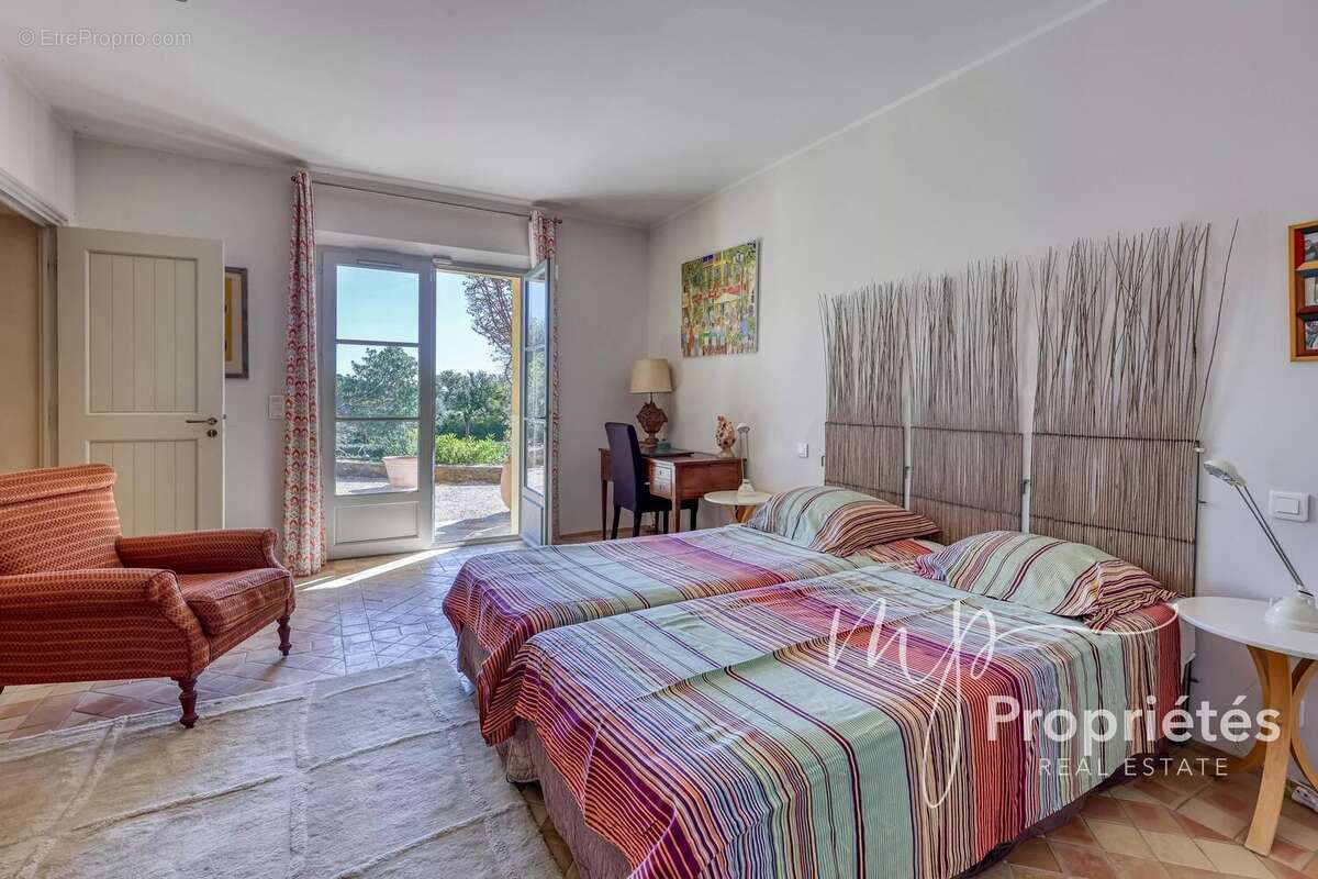 Maison à RAYOL-CANADEL-SUR-MER