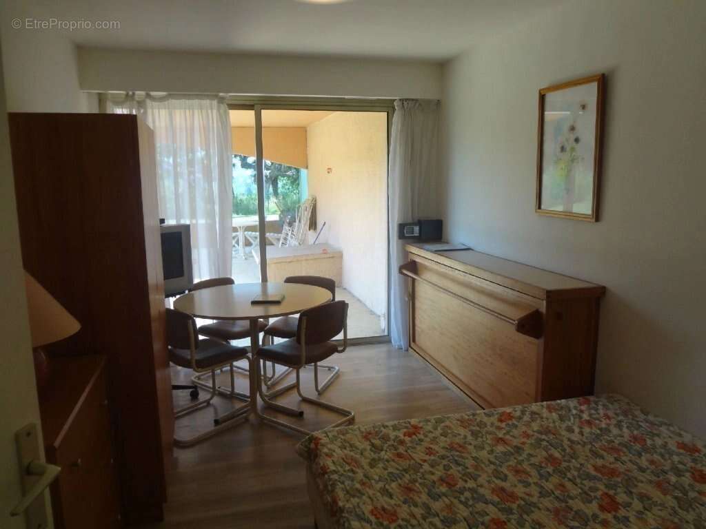 Exclusivité studio 23m²+30m² terrasse  antibes aperçu mer - photo 6