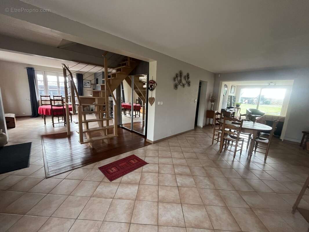 Maison à SAINT-CLAIR-SUR-EPTE