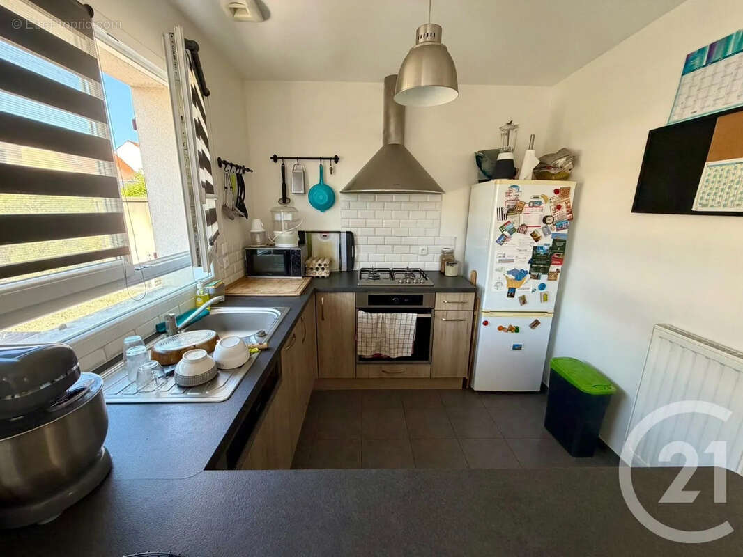 Maison 98 m² à Dammartin-En-Goele  - photo 3