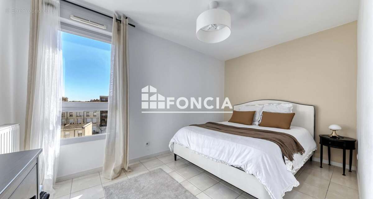 Appartement à LYON-7E