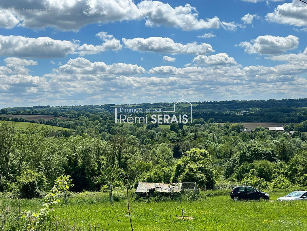 Terrain à SILLY-EN-GOUFFERN
