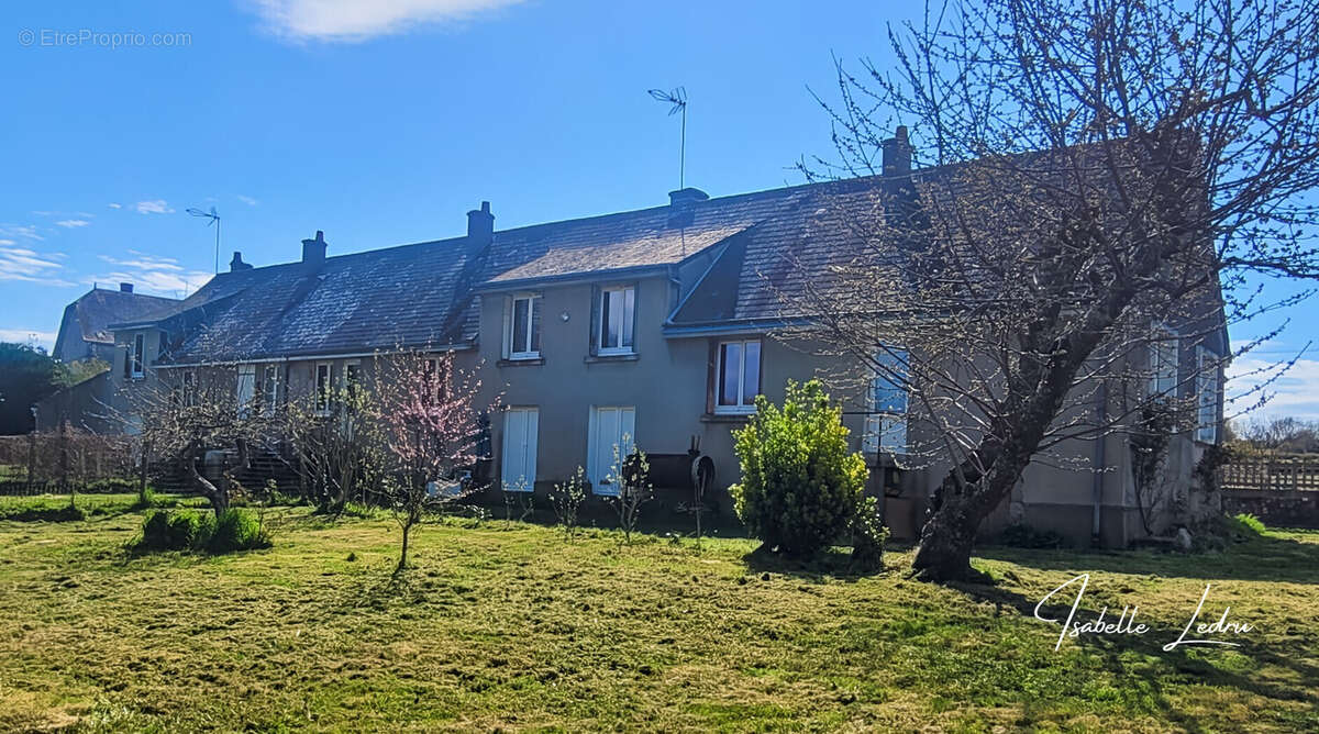 Maison à LA PELLERINE