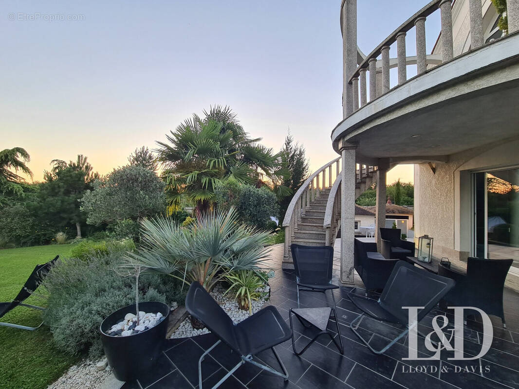 Maison à MORSANG-SUR-SEINE