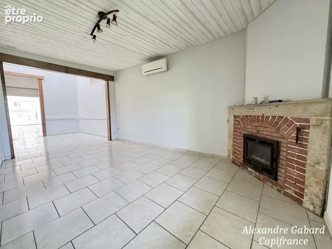 Maison en pierres - 3 chambres -  vaste jardin et grand garage - photo 5