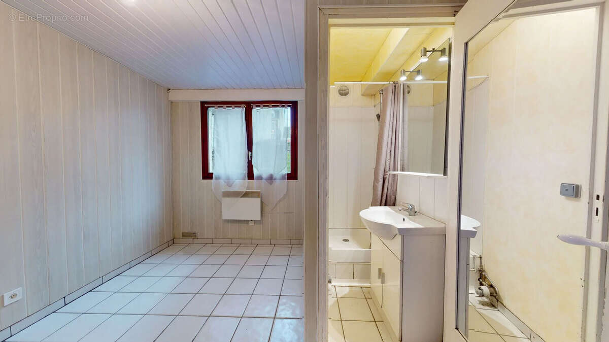 Appartement à VILLEMOMBLE