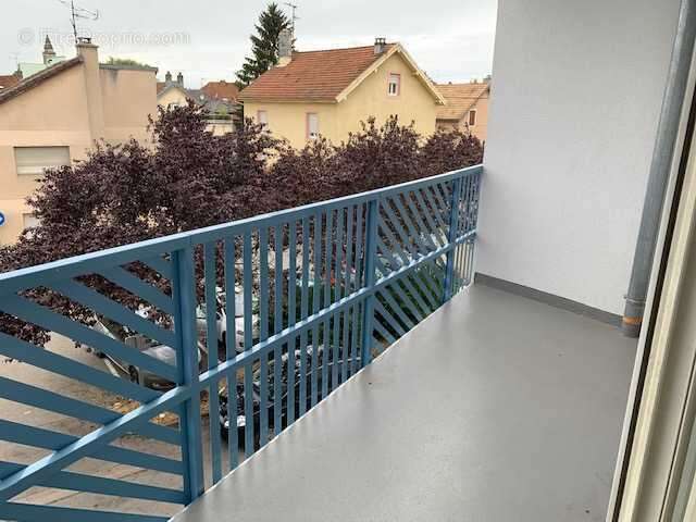 Appartement 80 m² à Audincourt  - photo 2