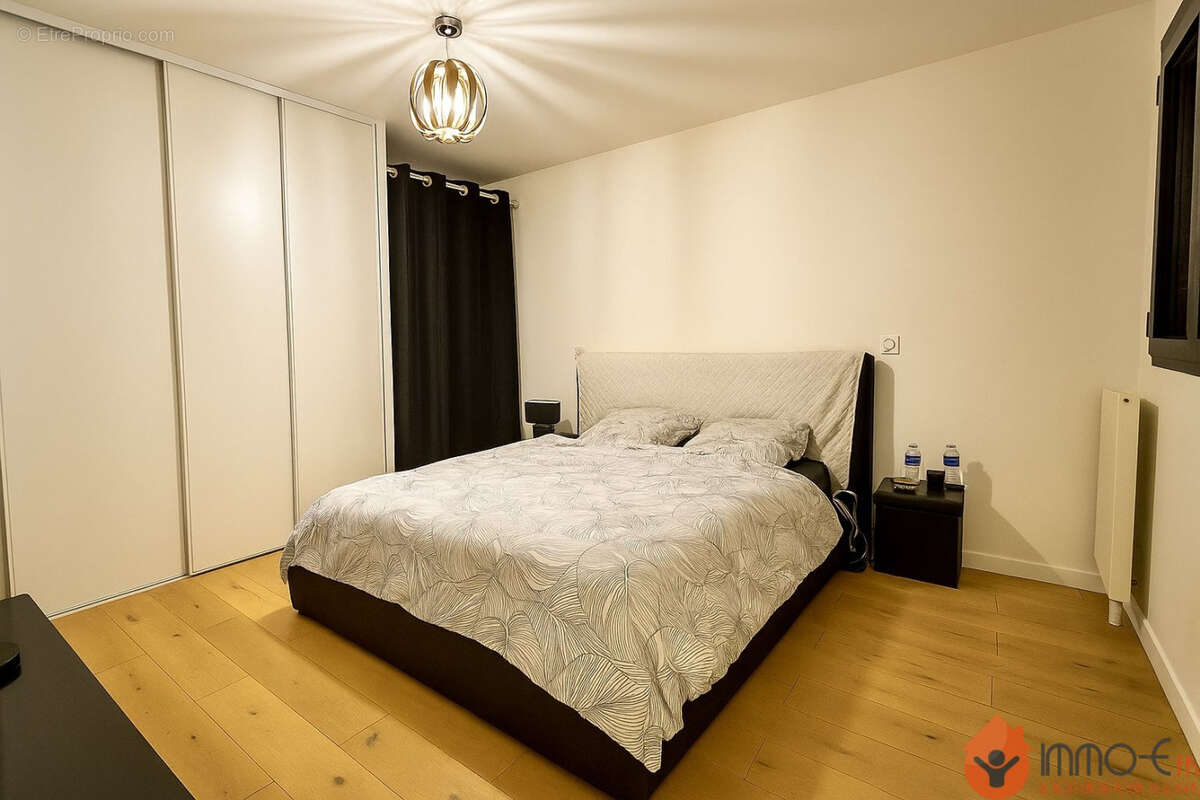 Maison à LIVRY-GARGAN