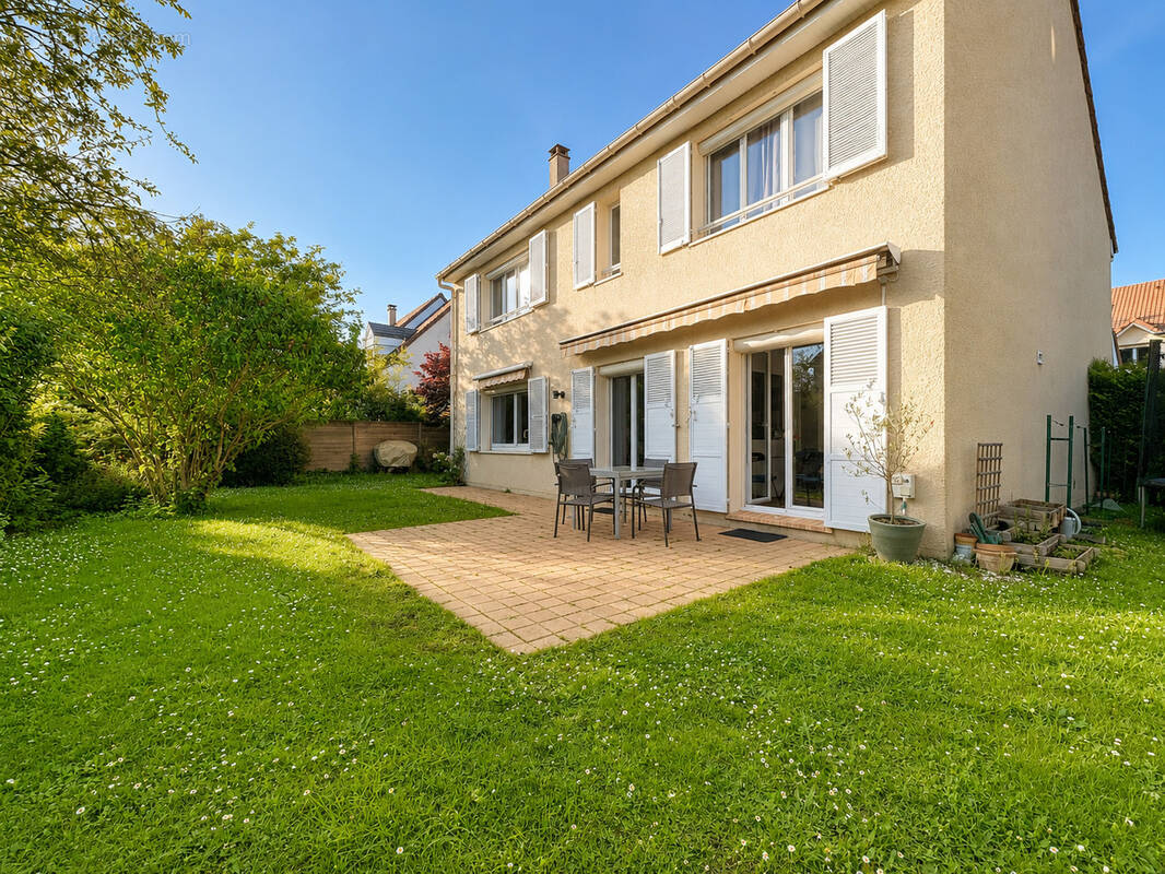Maison à OSNY