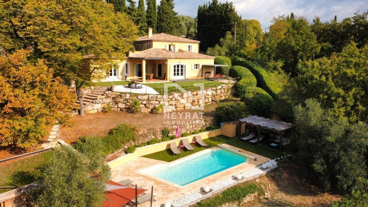 Maison à MONTAUROUX